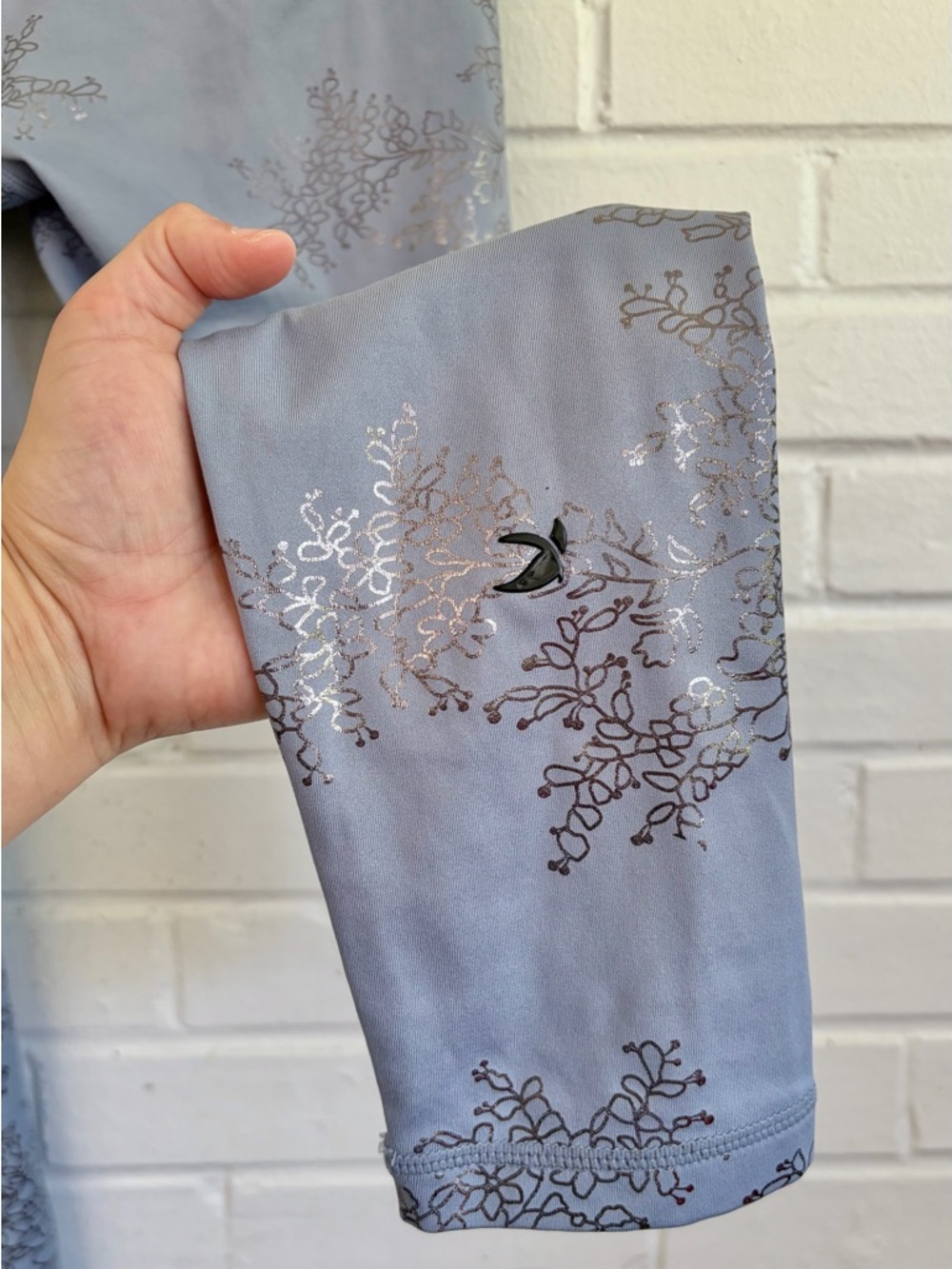 Glyder Splendid Yoga French Blue Silver Lace Floral Bra (M) & Leggings (S) SET - Picture 10 of 12